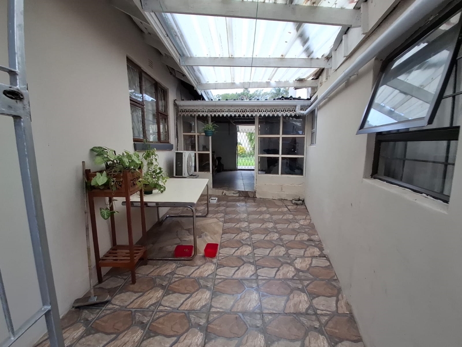 8 Bedroom Property for Sale in Rosedale Park Eastern Cape